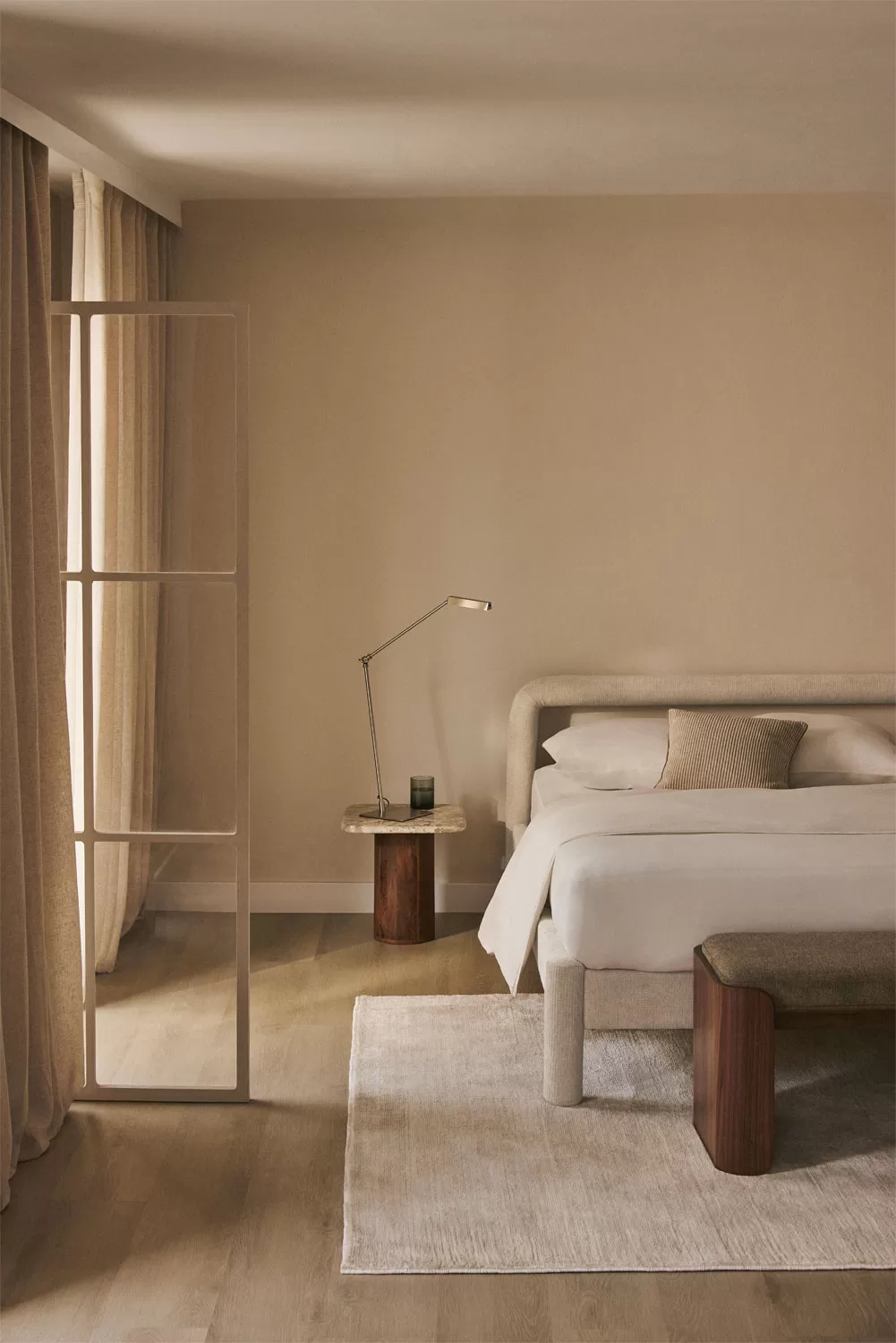 Portada - dormitorio gris y blanco